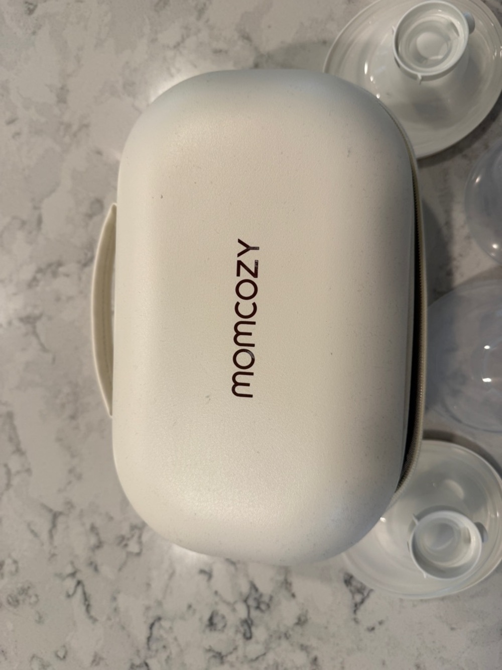 Momcozy M5 Hands Free Wearable Breast Pump with case